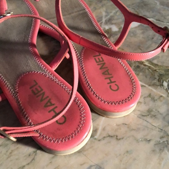 CHANEL sandals - Picture 4 of 9